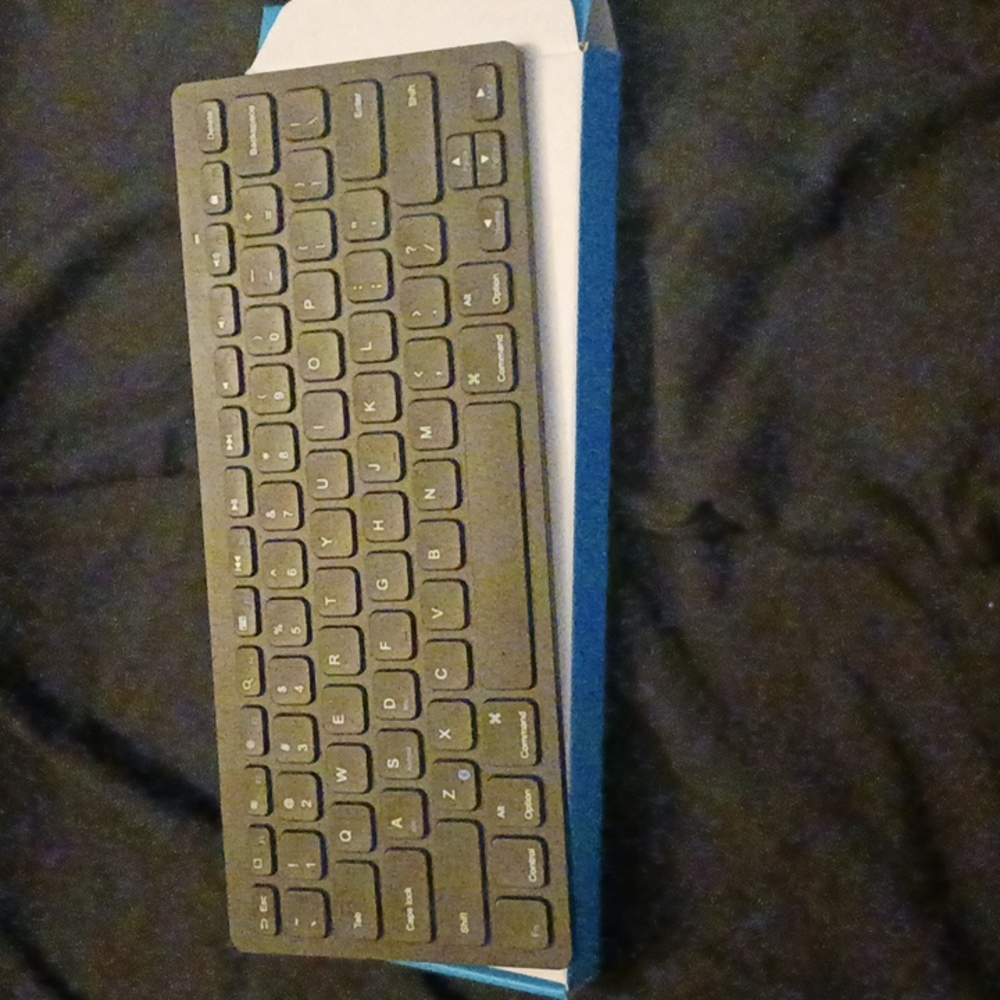 Anker Ultra Slim Bluetooth Keyboard